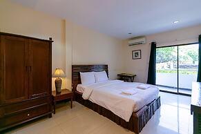 Deeden Pattaya Resort