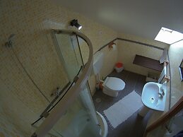 Peniche Surf Lodge - Hostel