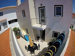 Peniche Surf Lodge - Hostel