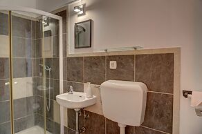 Peniche Surf Lodge - Hostel