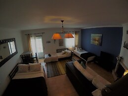 Peniche Surf Lodge - Hostel