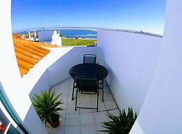 Peniche Surf Lodge - Hostel