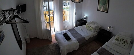 Peniche Surf Lodge - Hostel
