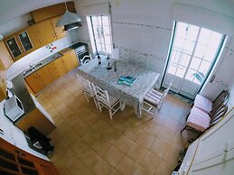 Peniche Surf Lodge - Hostel