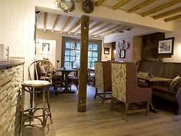 Burlton Inn