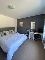 Burlton Inn