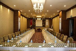 Grand Asya Hotel