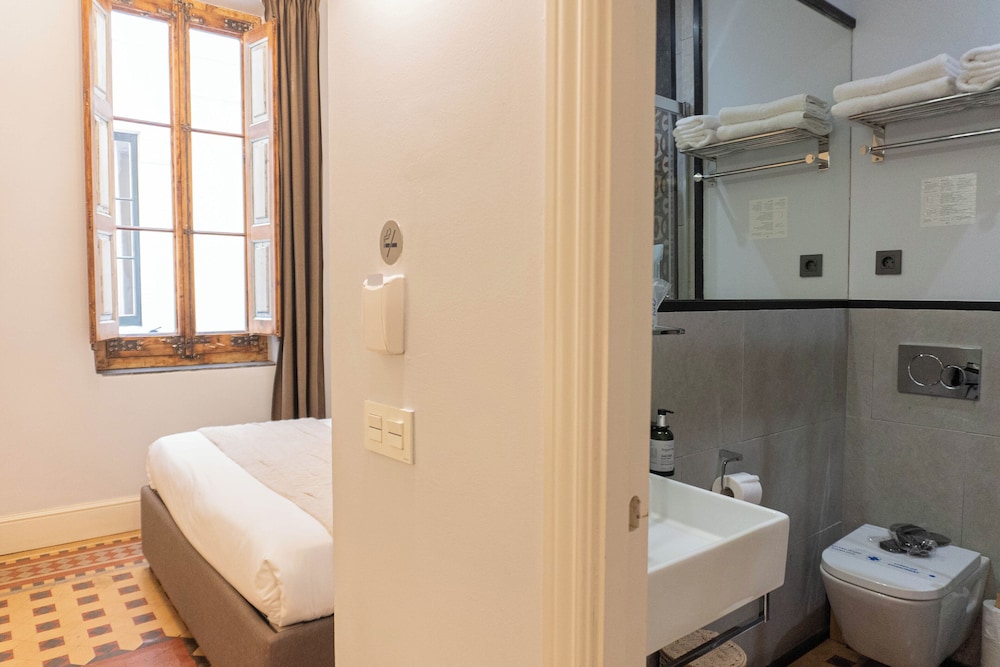 We Boutique Hotel