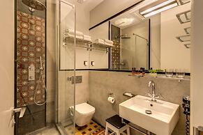We Boutique Hotel