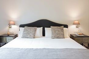 We Boutique Hotel