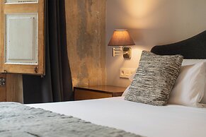 We Boutique Hotel