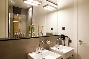 We Boutique Hotel