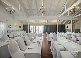 Blue Marlin All-Inclusive Seascape by Dream Resorts