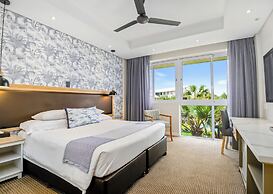 Blue Marlin All-Inclusive Seascape by Dream Resorts