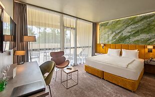 Hotel Azúr Prémium