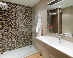 Regency Torviscas Apartments Suites