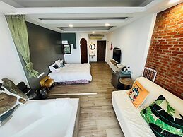 Rockhand Homestay