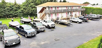 Knights Inn Colonial Fireside Inn