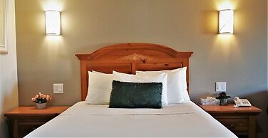 Knights Inn Colonial Fireside Inn