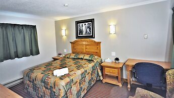 Knights Inn Colonial Fireside Inn