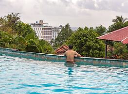 Daisy Resort