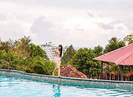 Daisy Resort