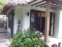Cape Shark Pool Villas
