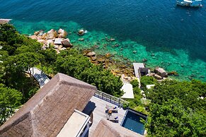 Cape Shark Pool Villas