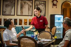 Sunline Hotel