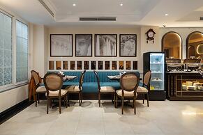 Sunline Hotel