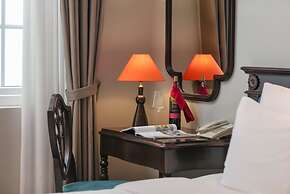 Sunline Hotel