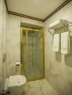 Empire Suite Hotel