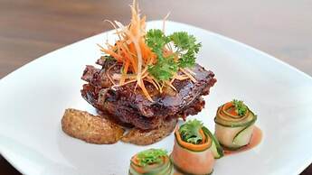 Kubu Cempaka Seminyak Hotel