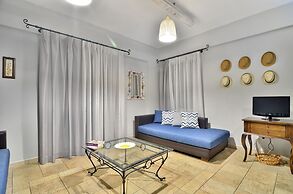 Niriides Apartments