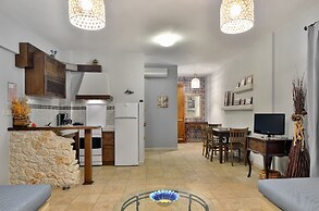 Niriides Apartments