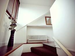 Howburn Residence