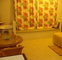 Coral Lane Beach Apartments