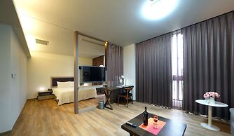 Freedom Design Hotel