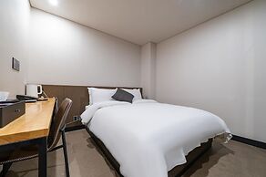 Vine Hotel