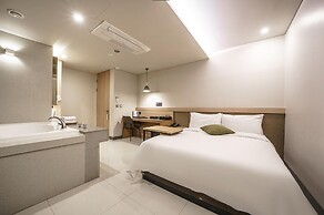 Vine Hotel