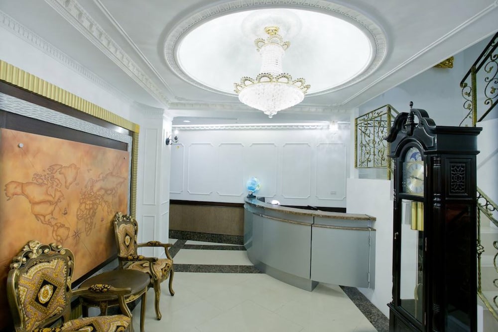 Dongmen Hotel