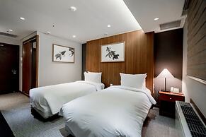 Oriens Hotel & Residences
