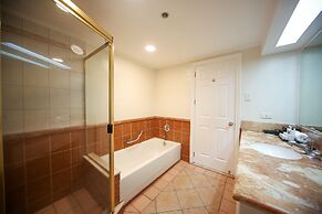 Infinity Tower Suites