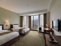 Yusense Hotel