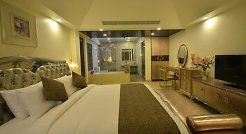 Orabella Villas & Suites