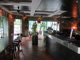 The Mark's Lodge