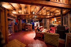 Auberge et Chalets Griffon Aventure