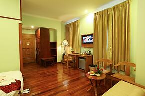 Hotel Dingar