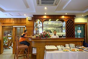 Hotel Dingar
