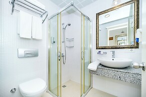 Villa Sunflower Hotel